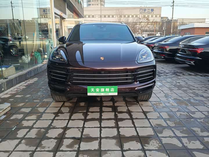 Фото 2 - Porsche Cayenne