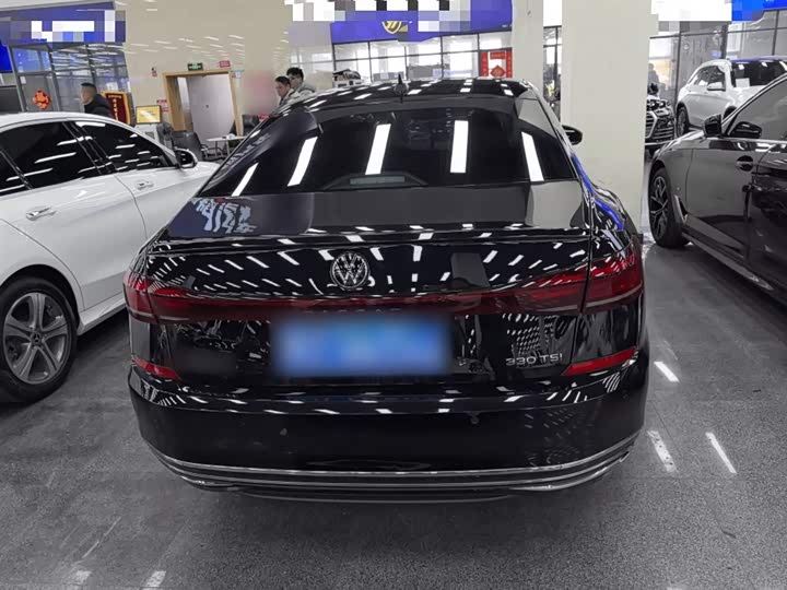 Фото 6 - Volkswagen Passat