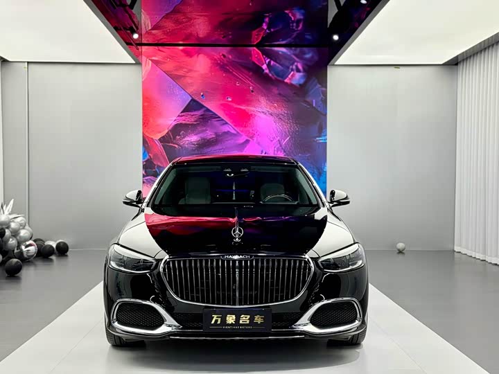 Фото 2 - Mercedes-Benz Maybach S-Class