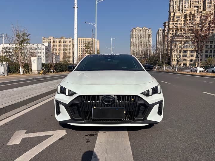 Фото 2 - GAC Trumpchi Empow R