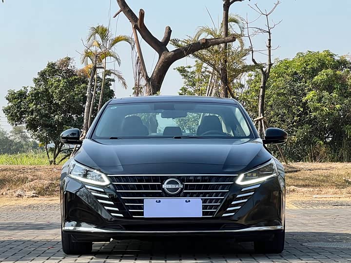 Фото 2 - Nissan Teana