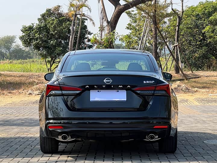 Фото 5 - Nissan Teana