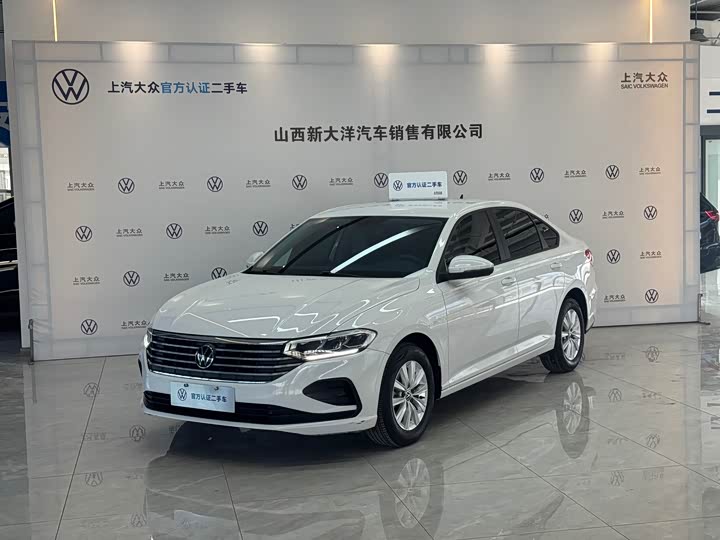 Фото 1 - Volkswagen Lavida