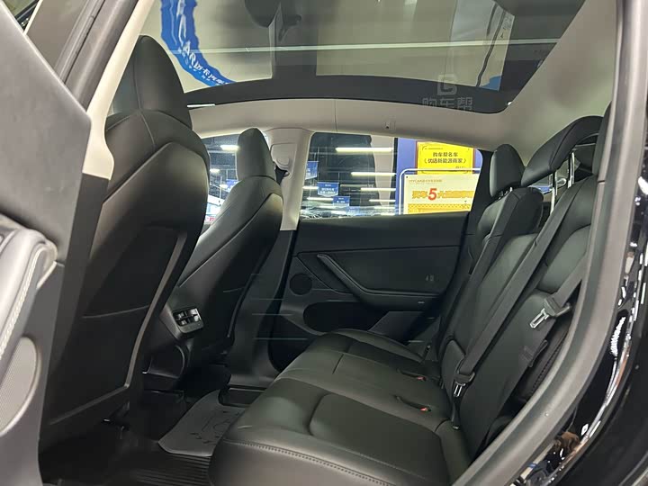 Фото 7 - Tesla Model Y