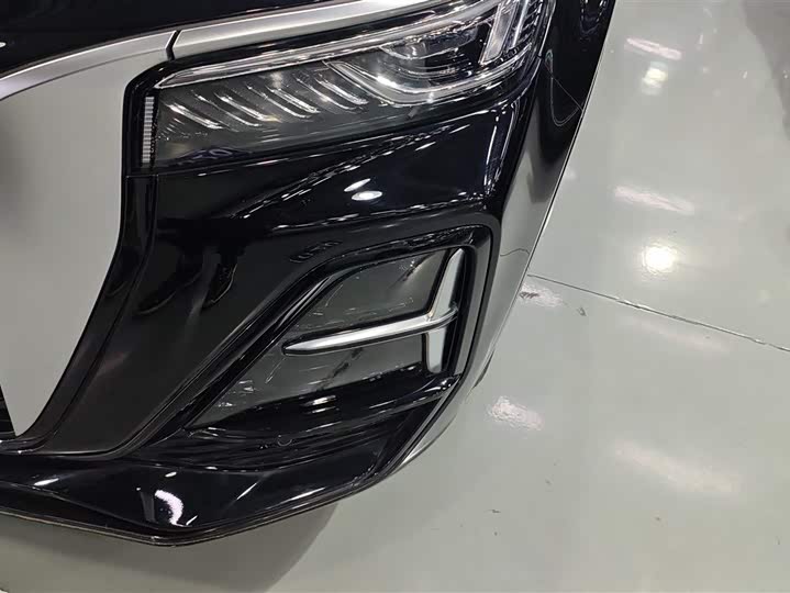 Фото 5 - Hongqi HS5