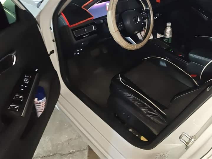 Фото 9 - Honda Civic