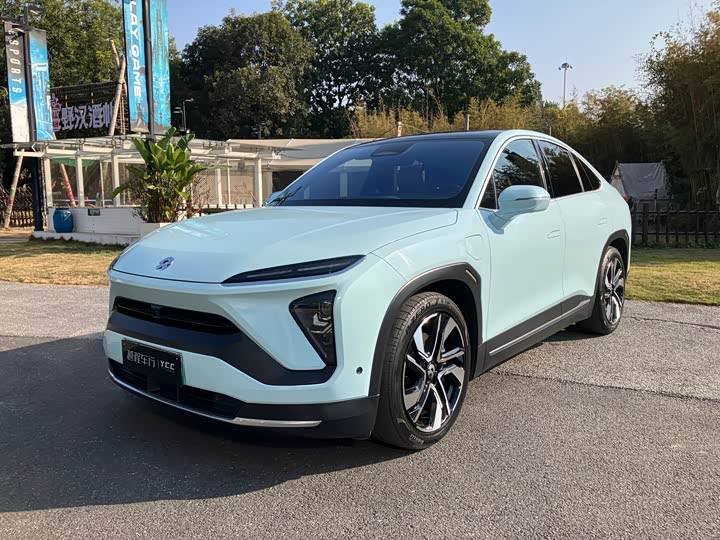 Фото 1 - Nio EC6