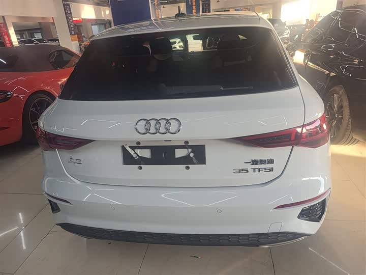 Фото 5 - Audi A3