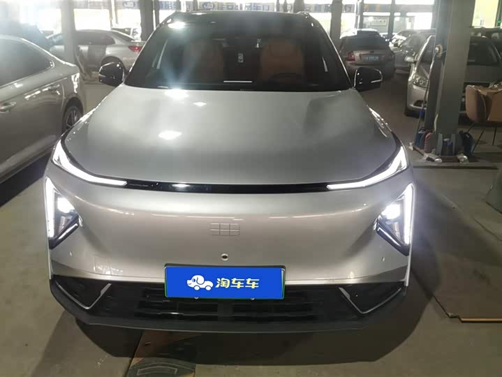 Фото 2 - Geely Galaxy L7