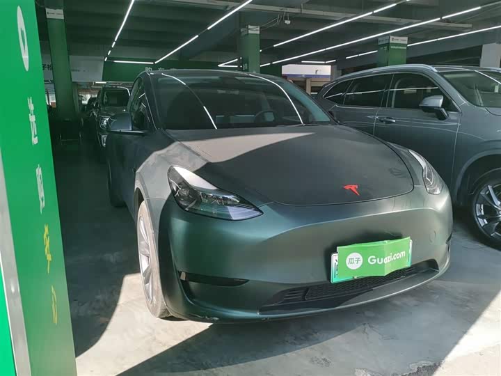 Фото 4 - Tesla Model Y