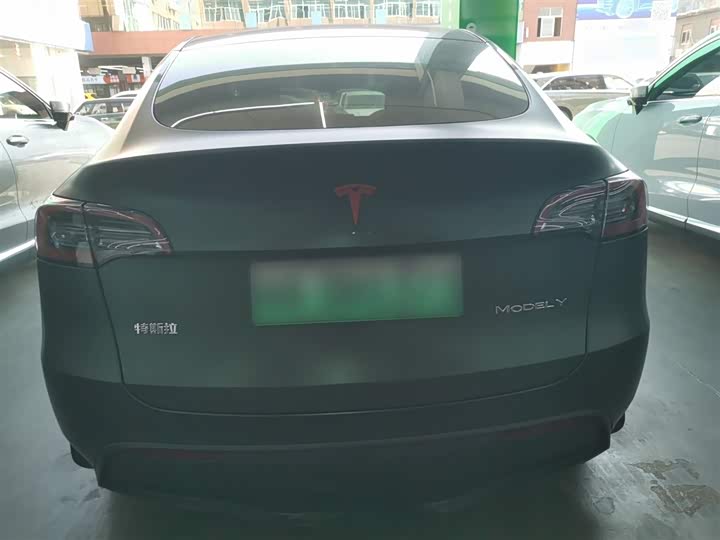 Фото 6 - Tesla Model Y