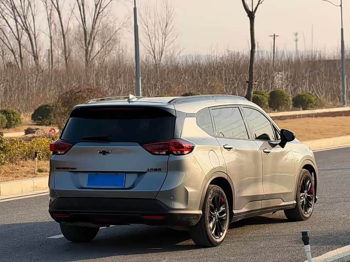 Фото 7 - Chevrolet Orlando