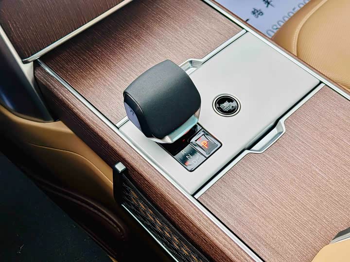 Фото 9 - Land Rover Range Rover