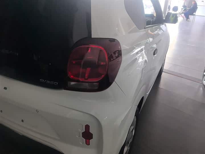 Фото 8 - Roewe Clever