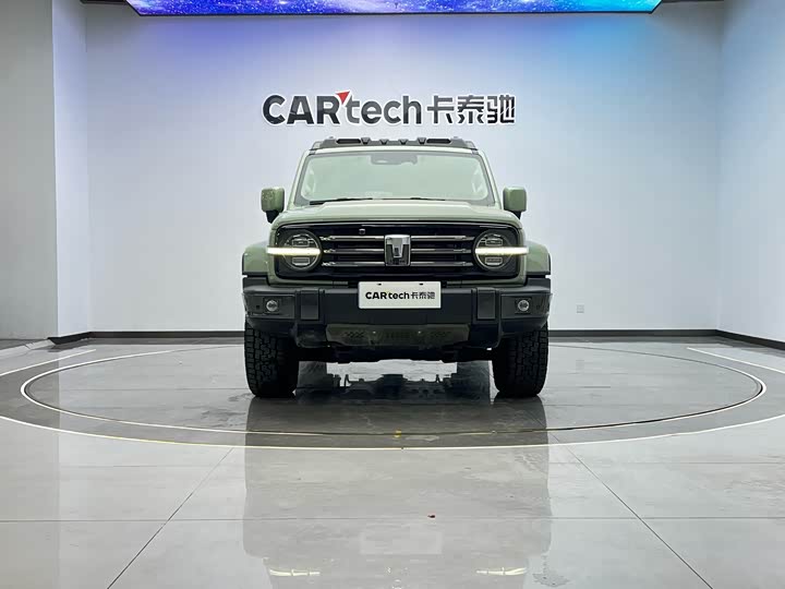 Фото 2 - Tank 300