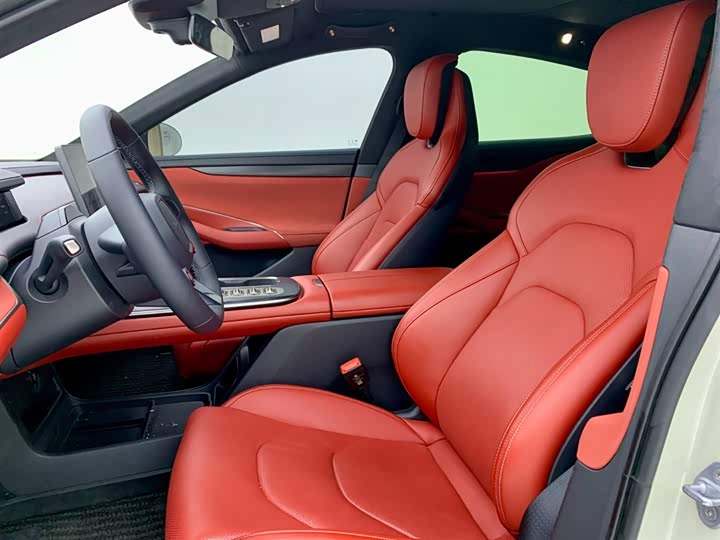 Фото 9 - Xiaomi SU7