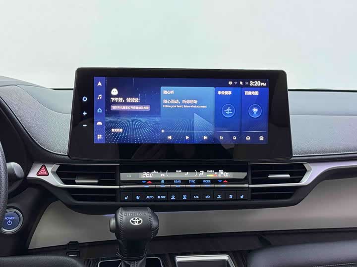 Фото 6 - Toyota Sienna