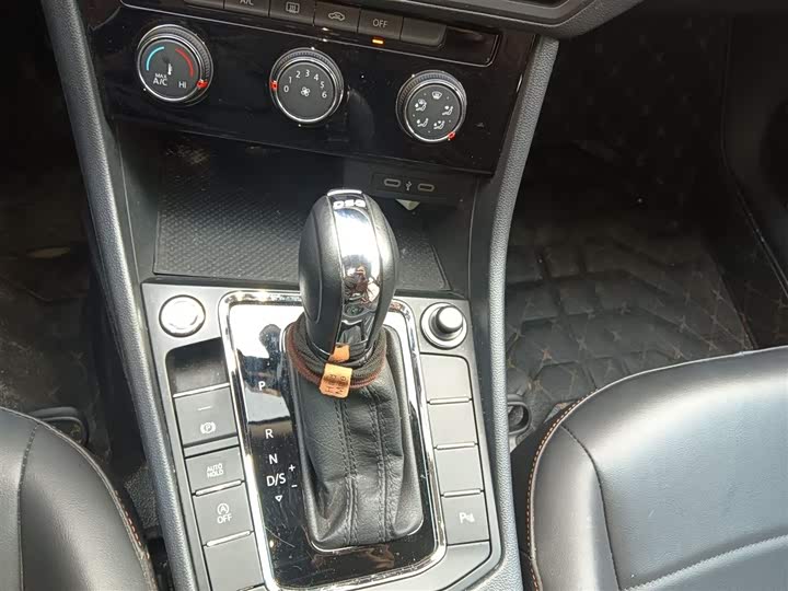 Фото 7 - Volkswagen Bora