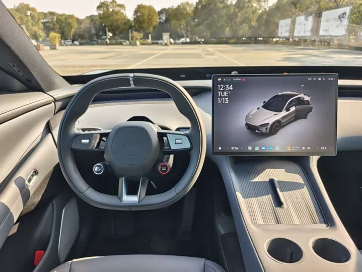 Фото 9 - Xiaomi YU7