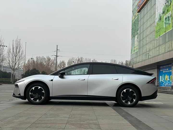 Фото 4 - XPeng F57