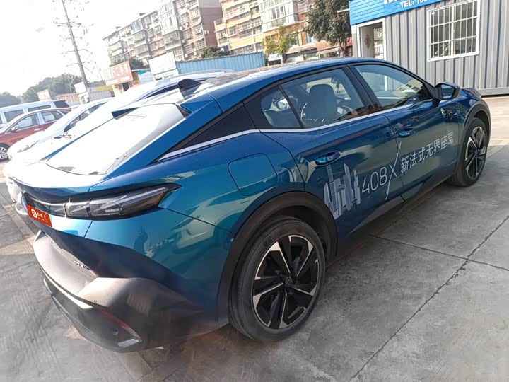 Фото 2 - Peugeot 408X