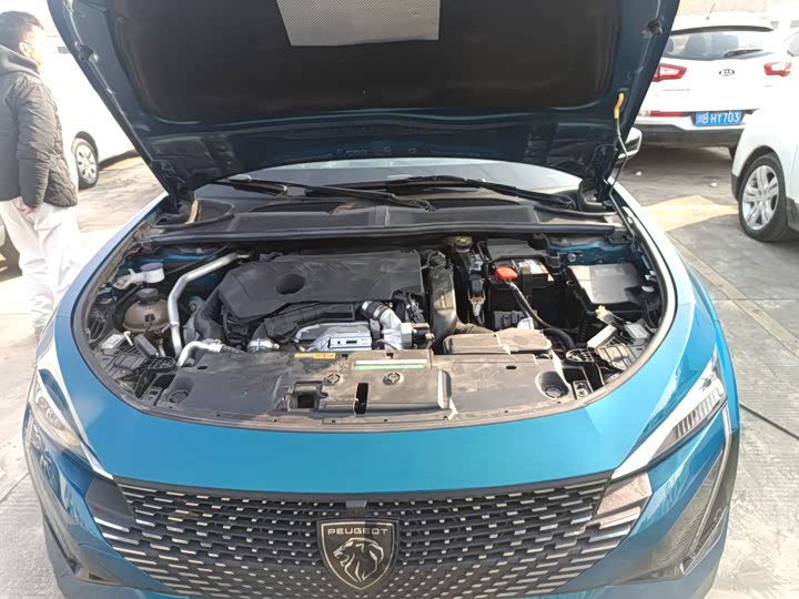 Фото 9 - Peugeot 408X