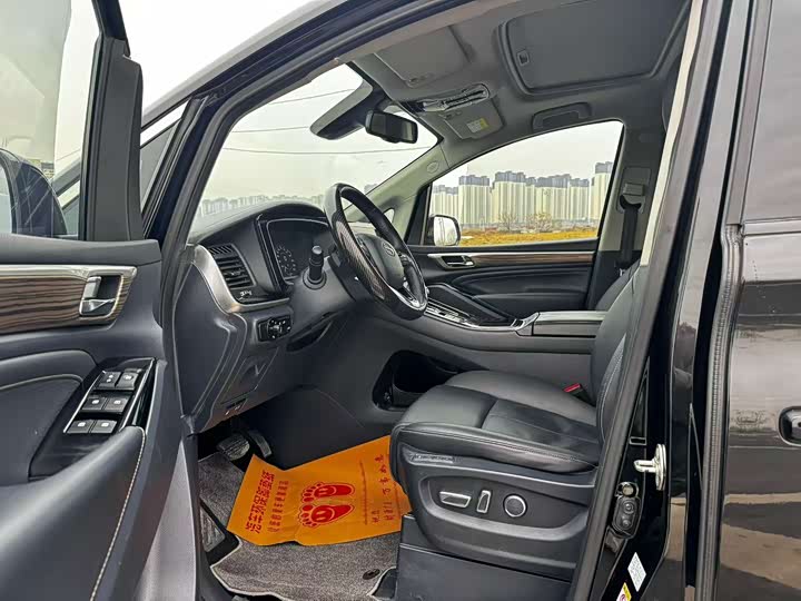 Фото 4 - GAC Trumpchi M8