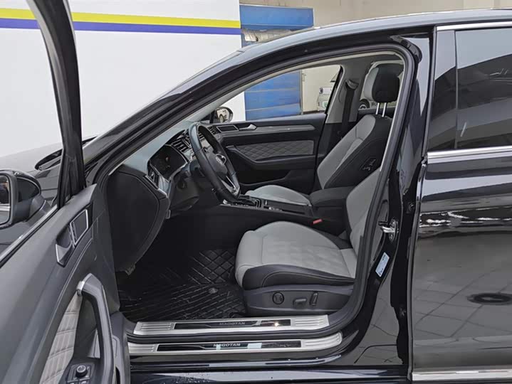 Фото 9 - Volkswagen Magotan