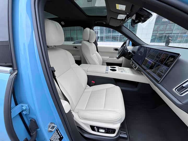 Фото 4 - LiXiang L7