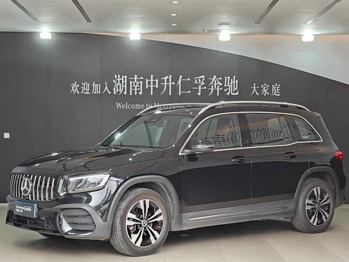 Фото 1 - Mercedes-Benz GLB-Class