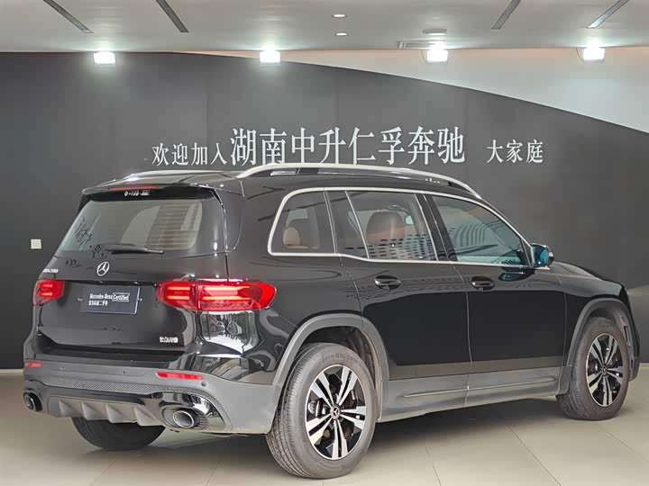 Фото 7 - Mercedes-Benz GLB-Class