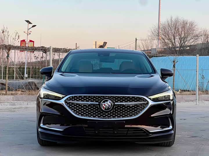 Фото 2 - Buick LaCrosse