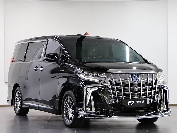 Фото 3 - Toyota Alphard