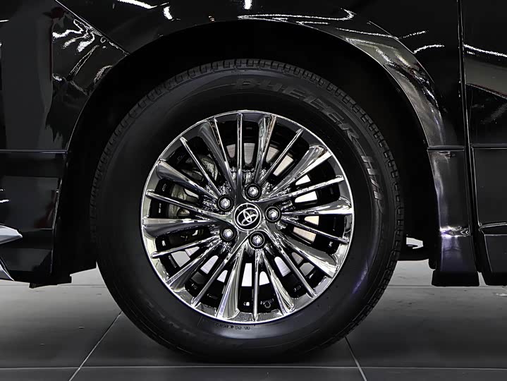 Фото 8 - Toyota Alphard