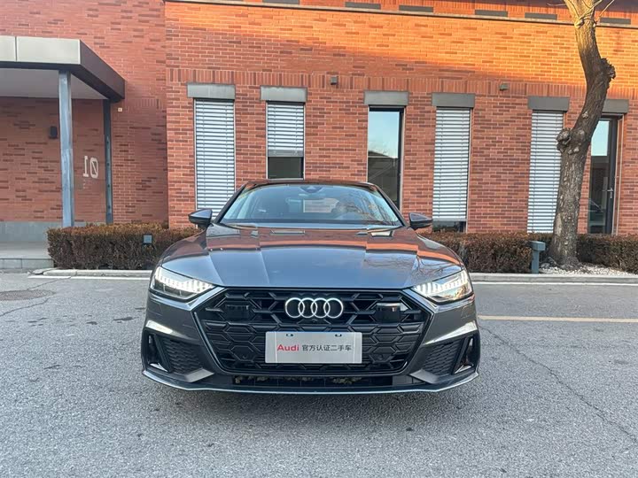 Фото 2 - Audi A7