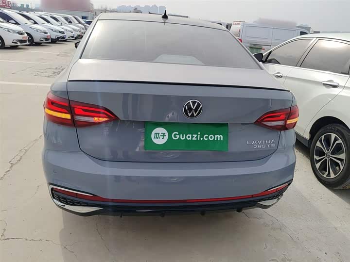 Фото 6 - Volkswagen Lavida