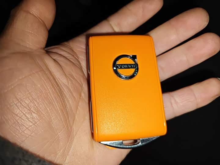 Фото 9 - Volvo S90