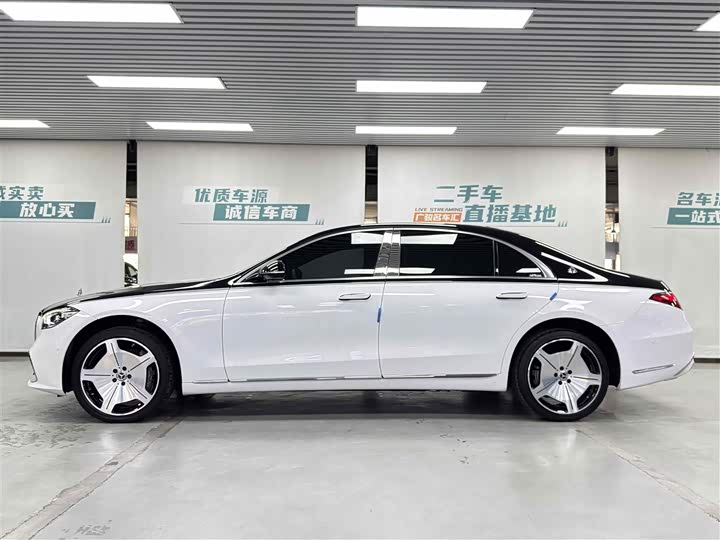 Фото 4 - Mercedes-Benz S-Class