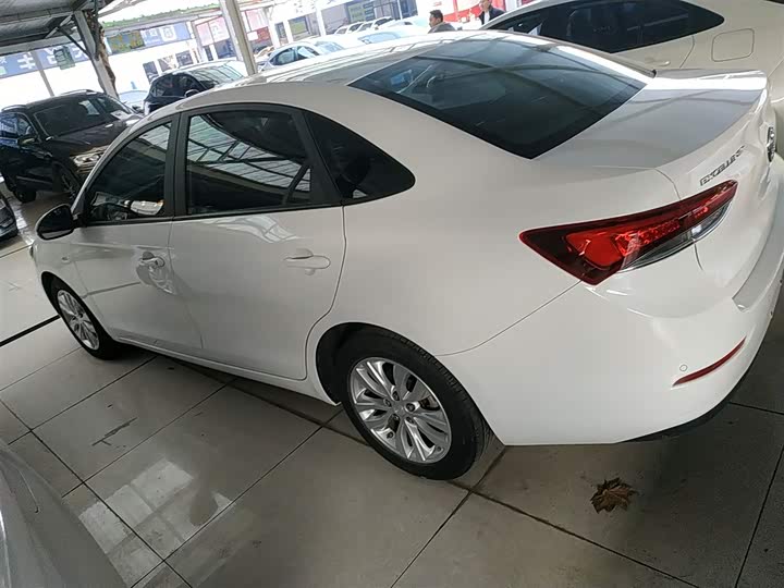 Фото 5 - Buick Excelle GT