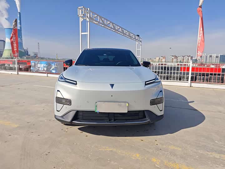 Фото 2 - Changan Deepal S05