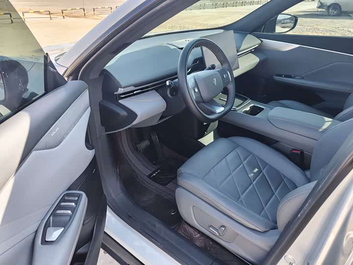 Фото 6 - Changan Deepal S05