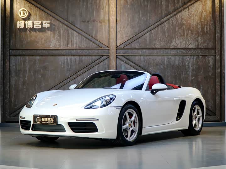 Фото 1 - Porsche 718