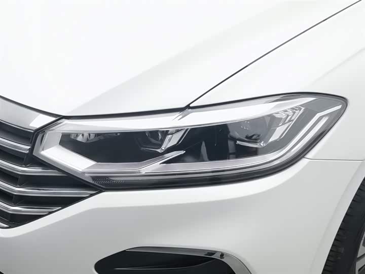 Фото 7 - Volkswagen Lavida