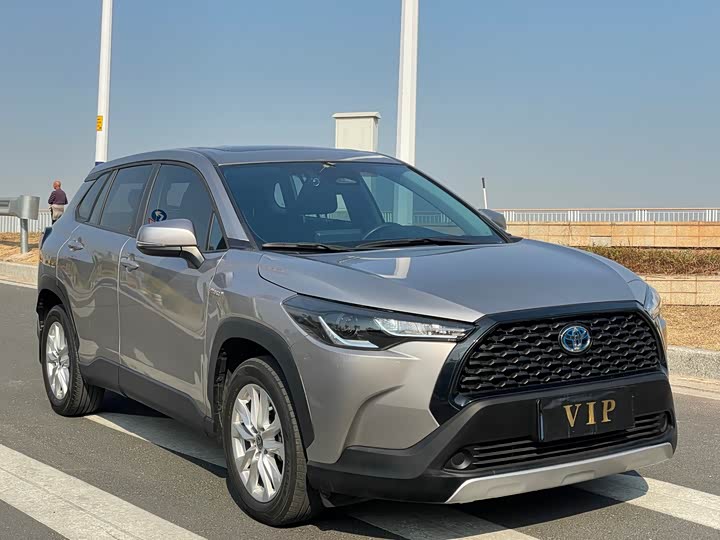 Фото 3 - Toyota Corolla Cross