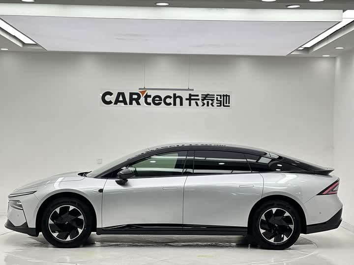 Фото 5 - XPeng F57