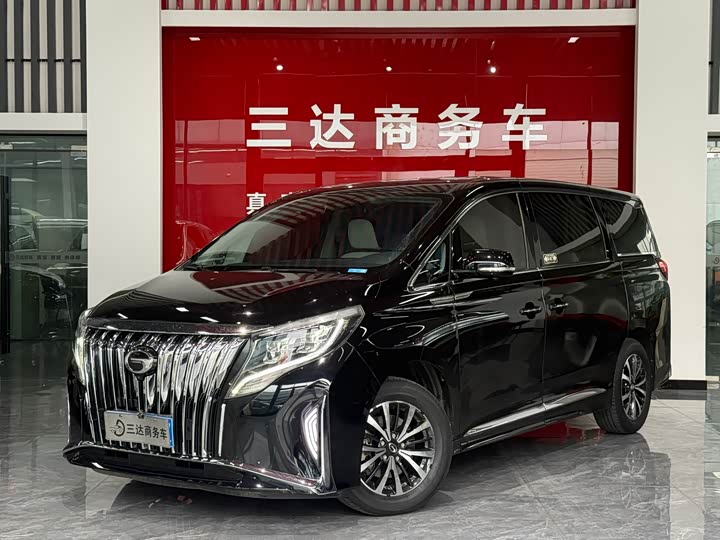 Фото 1 - GAC Trumpchi M8