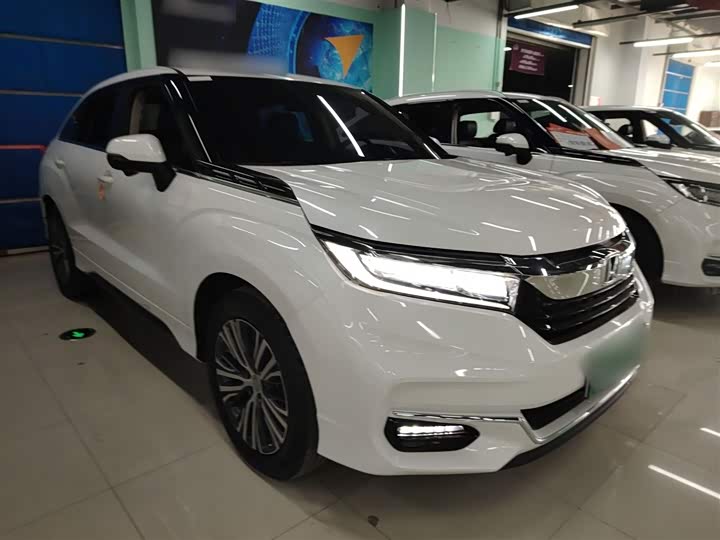 Фото 4 - Honda Avancier