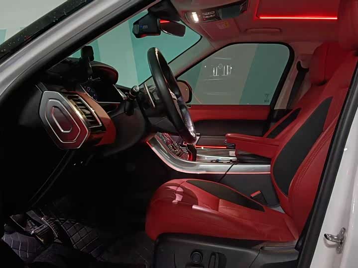 Фото 2 - Land Rover Range Rover Sport