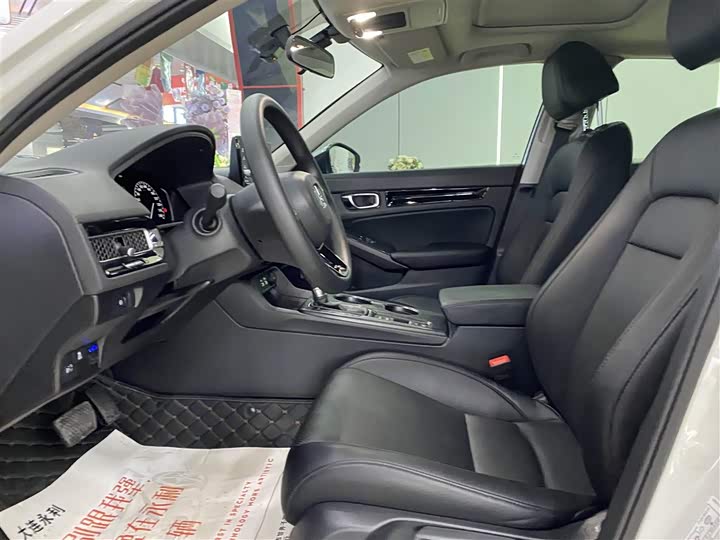 Фото 7 - Honda Civic