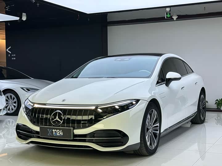 Фото 1 - Mercedes-Benz EQS